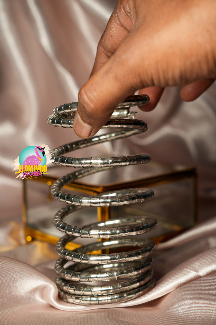 Rahi Silver Spiral Bangle