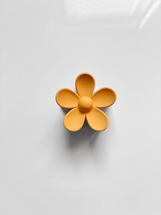 Floral Claw Matte (Medium)