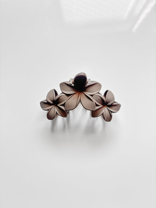 Triple Flower Hair Claw (Matte)