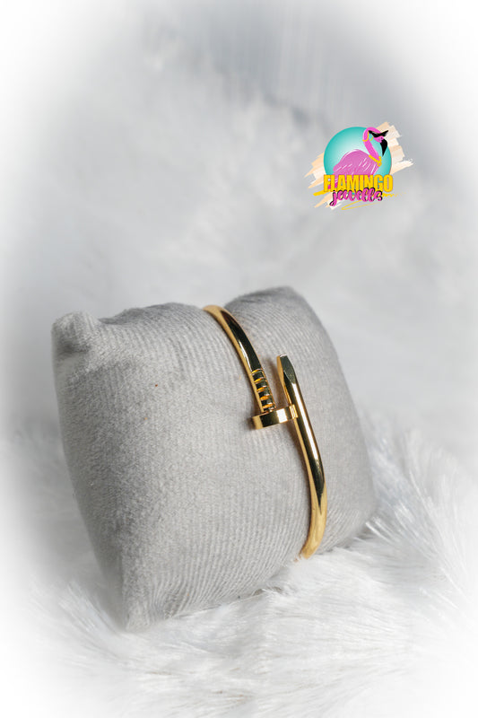 Nail Bangle