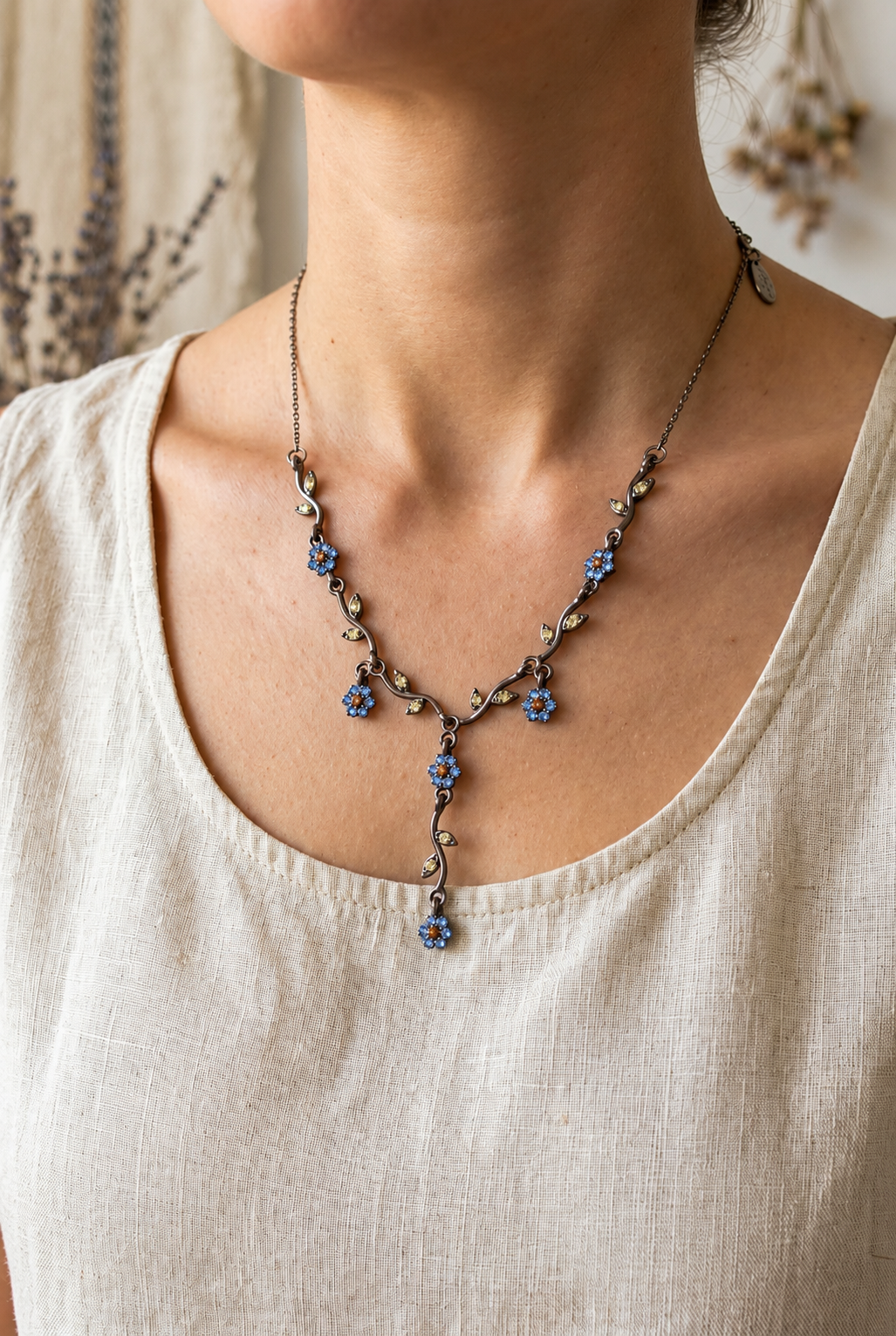 Vintage Floral Necklace