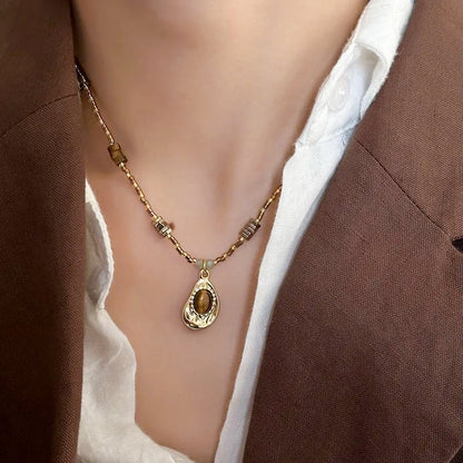 Retro Tiger Eye Necklace