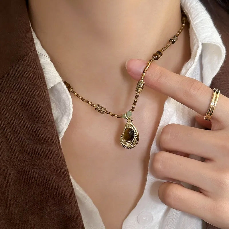Retro Tiger Eye Necklace