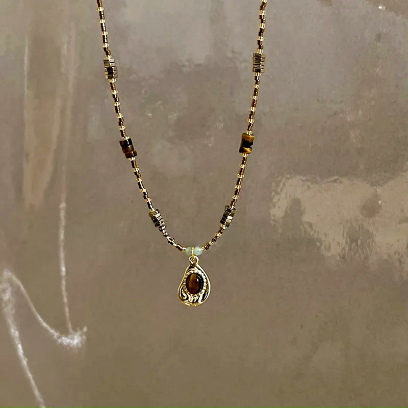 Retro Tiger Eye Necklace