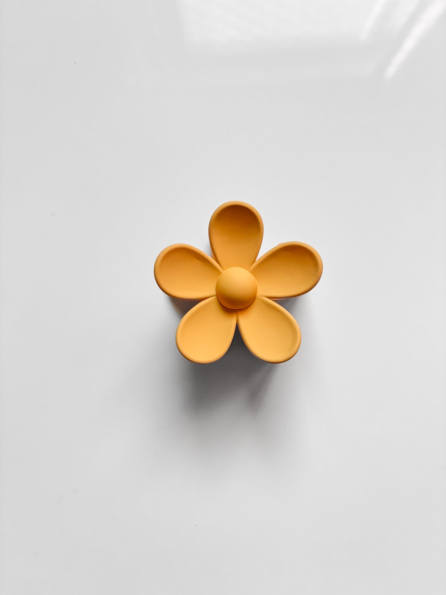 Floral Claw Matte (Medium)