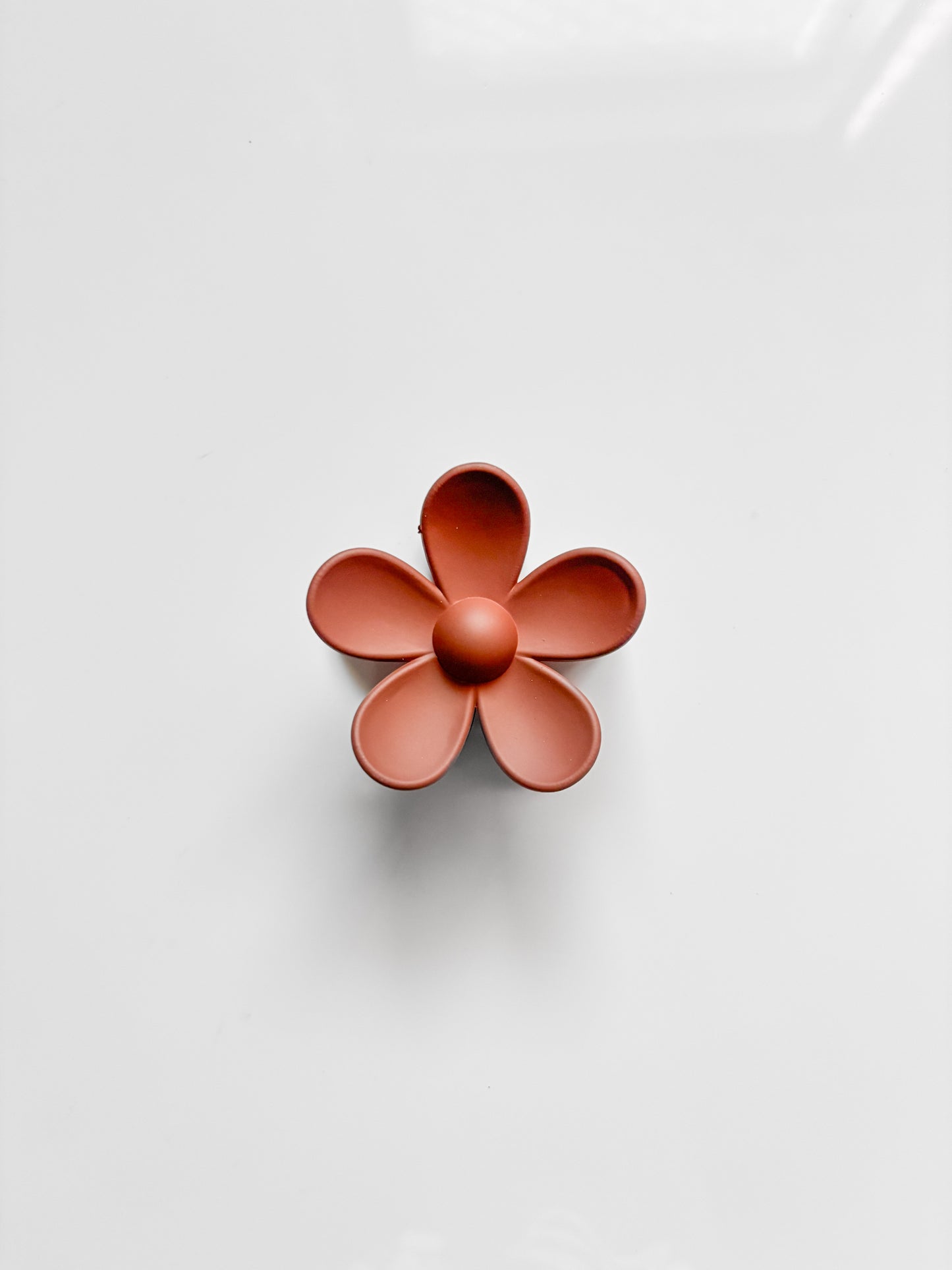 Floral Claw Matte (Medium)