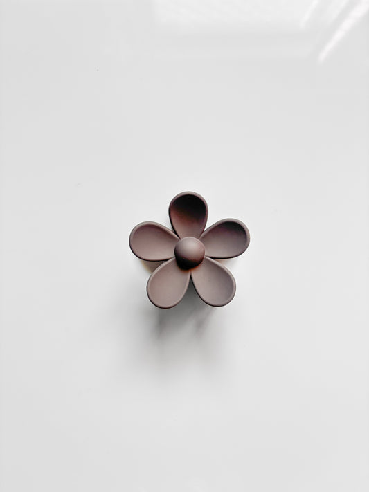 Floral Claw Matte (Medium)