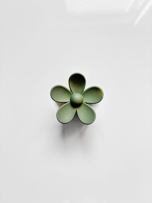 Floral Claw Matte (Medium)