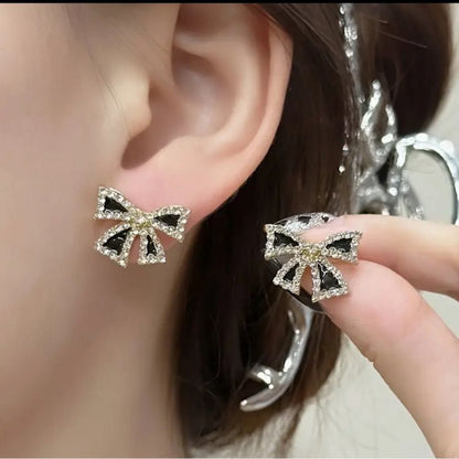 Black Rhinestone Bow Stud